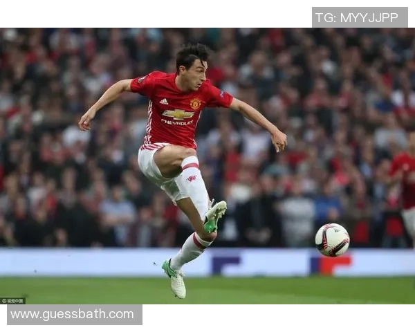 曼联与塞尔塔激战正酣比分揭晓精彩瞬间回顾